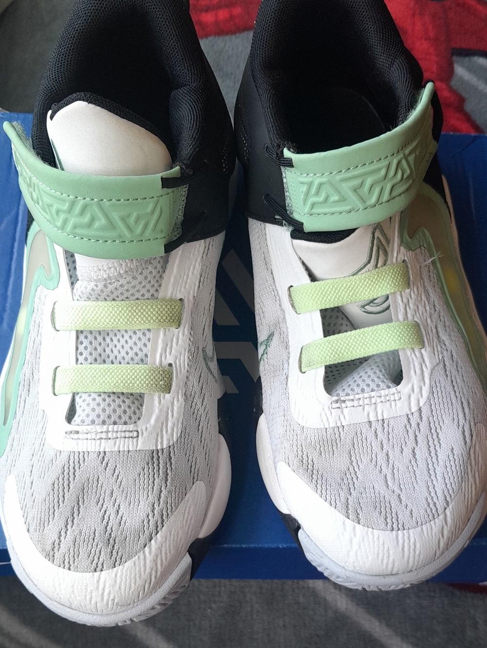 NIKE Kids White and Light Green Athletic Sneakers